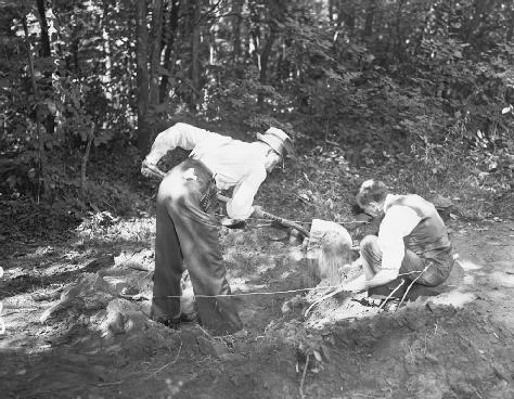 ... the body of the murdered Lindbergh baby was found, September 1934