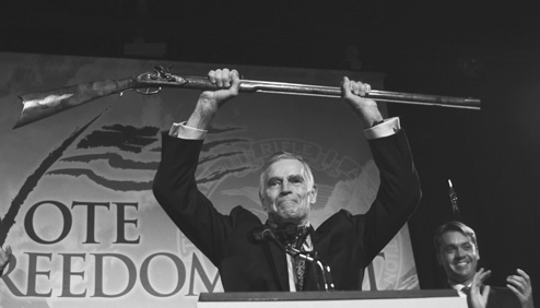 National Rifle Association president Charlton Heston, Manchester, New Hampshire, October 21,2002.