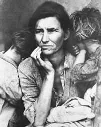 A migrant worker mother with her children, photographed by Dorothea Lange, Nipomo, California, 1936