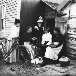 Icelandic women in North Dakota. Reproduced by permission of Fred Hultstrand History in Pictures Collection, NDIRS-NDSU, Fargo.